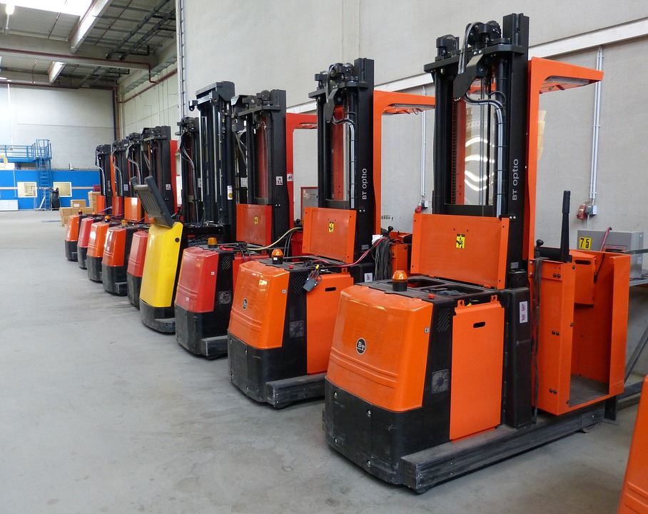 cherry picker stand up forklift